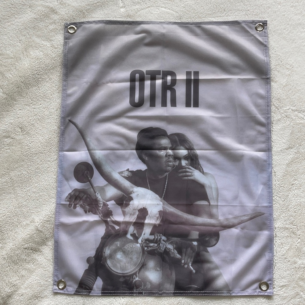 On The Run ll Tour tapestry Beyoncé & Jay-Z